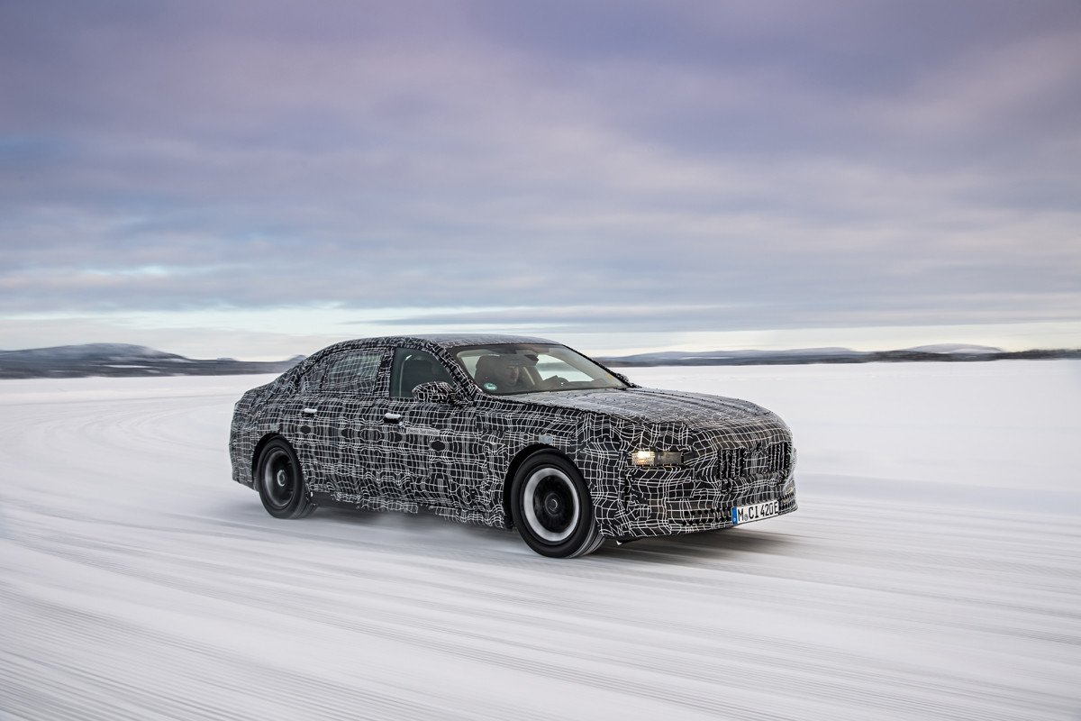 Novedades 2022: primeras imágenes del nuevo BMW i7