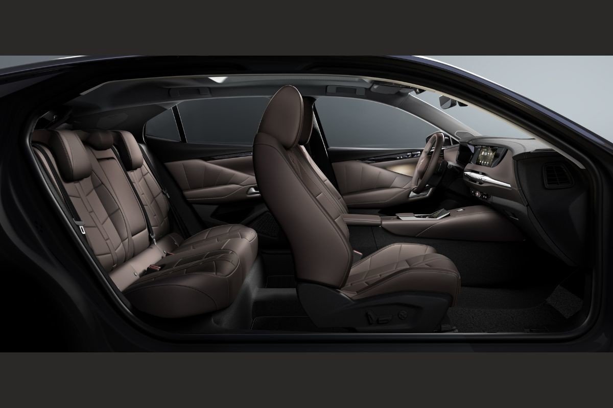 DS Nº4 2025: así es el nuevo compacto premium eléctrico con hasta 450 km de autonomía