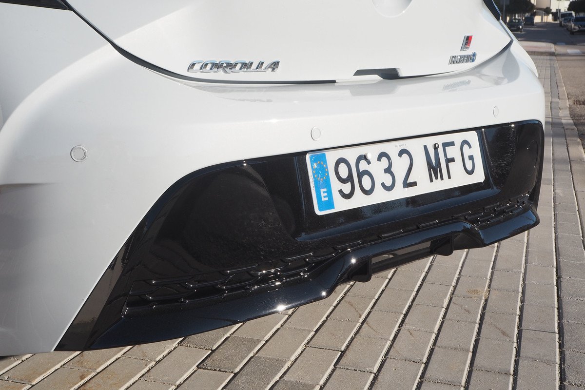 Prueba y opinión Toyota Corolla: el compacto más vendido con un híbrido muy ahorrador