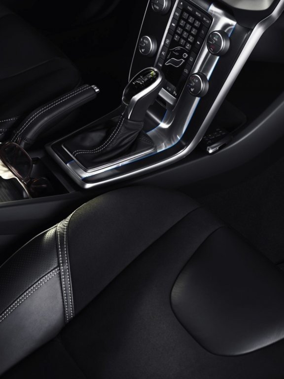 Volvo V40 R-Design, el kit deportivo para el compacto de Volvo