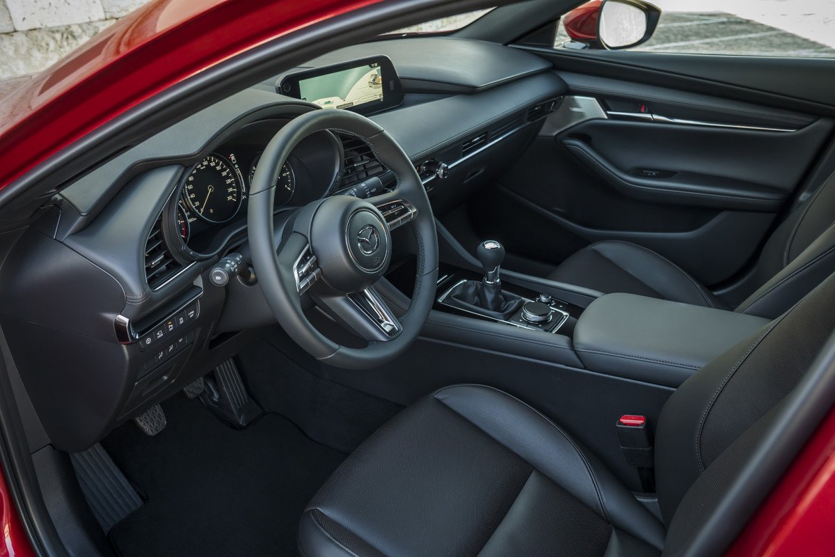 Prueba del Mazda 3 SKYACTIV-X: precios, equipamiento y opinión