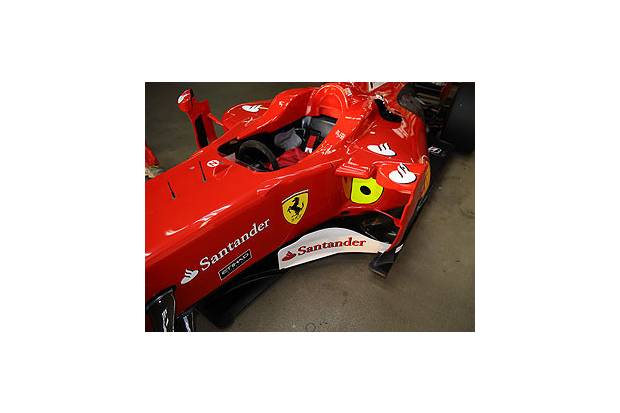 Fernando Alonso y su nuevo Ferrari