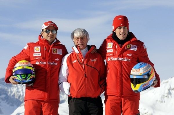 Fernando Alonso y su nuevo Ferrari