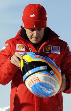 Fernando Alonso y su nuevo Ferrari