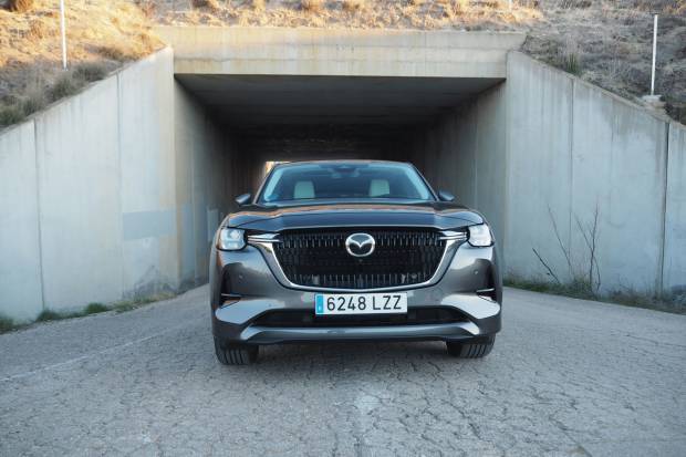 Prueba y opinión Mazda CX-60: así va el híbrido enchufable que desafía a los premium 