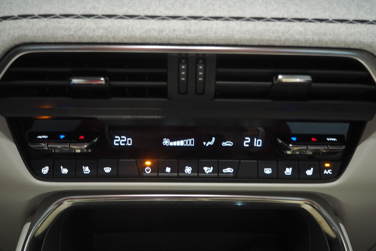 Prueba Mazda CX-60