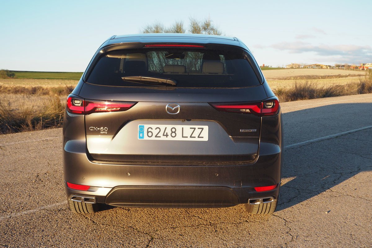 Prueba y opinión Mazda CX-60: así va el híbrido enchufable que desafía a los premium 