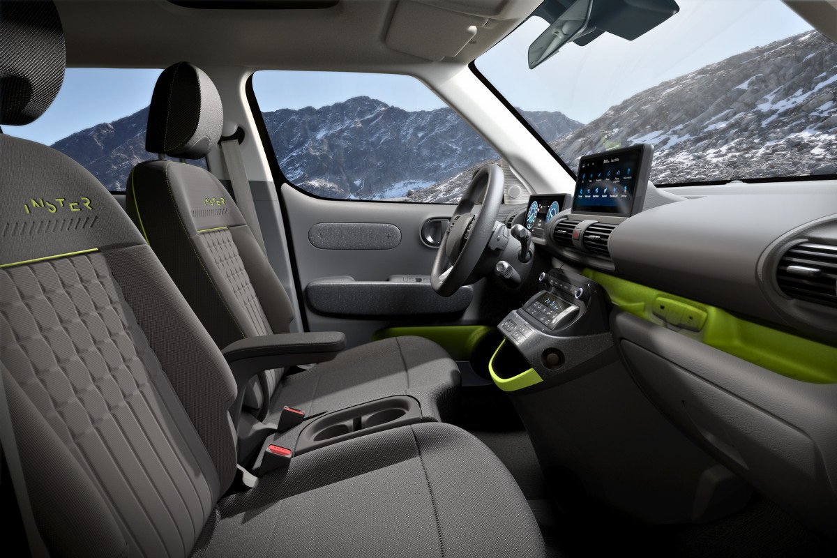 Hyundai-Inster-Cross
