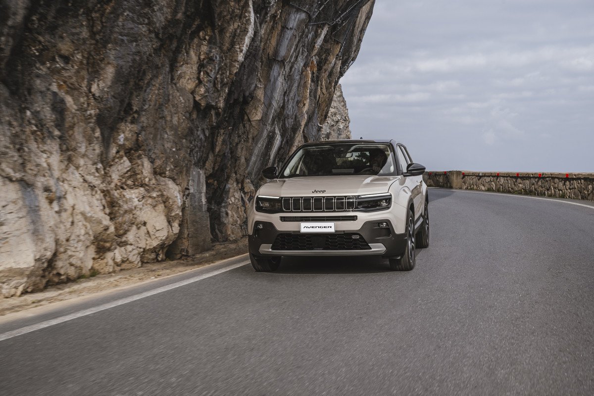 Jeep Avenger e-Hybrid