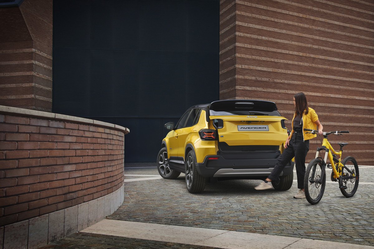 Jeep Avenger e-Hybrid