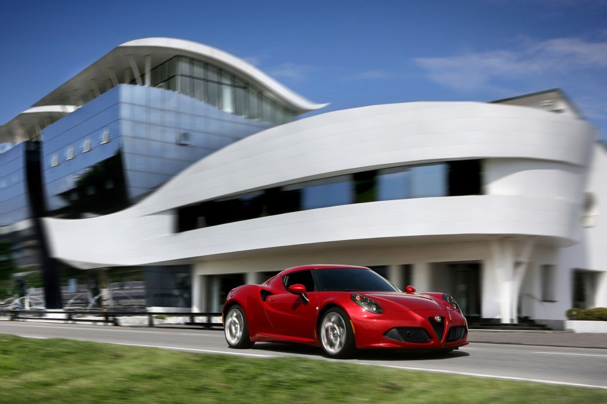 Prueba: Alfa Romeo 4C, un deportivo biplaza para disfrutar conduciendo
