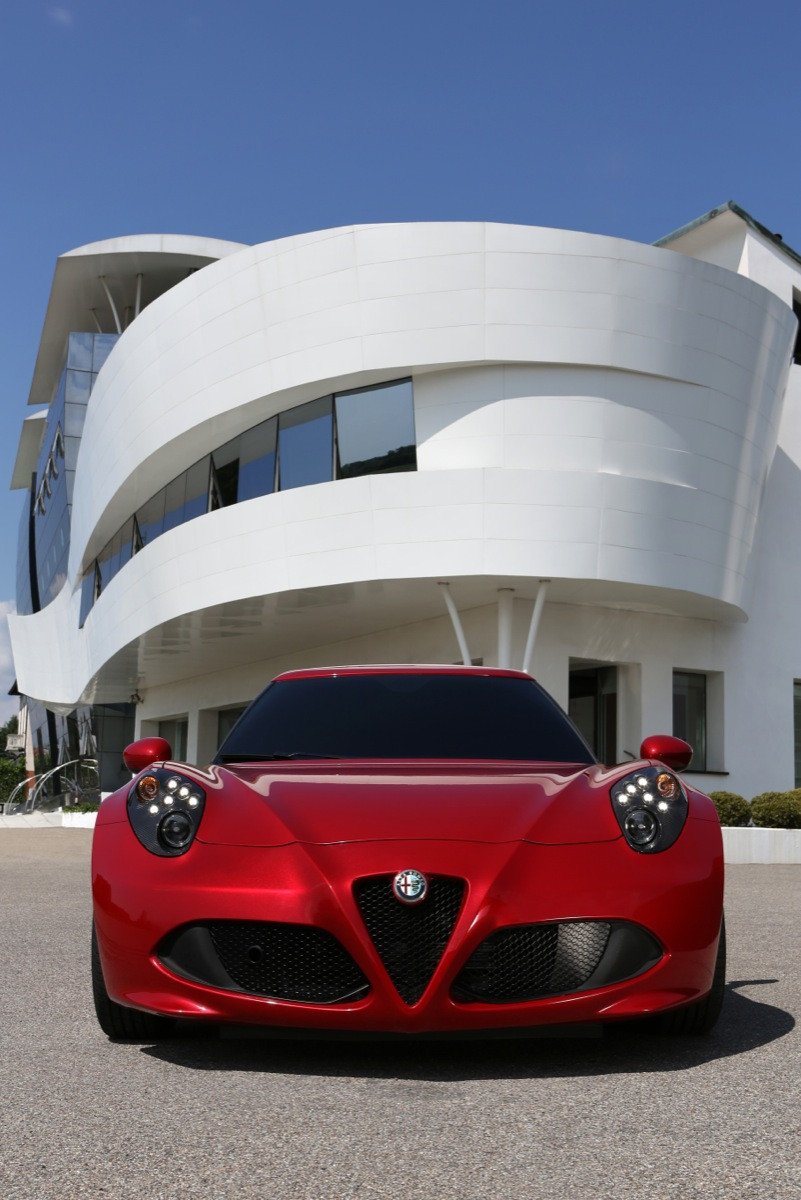 Prueba: Alfa Romeo 4C, un deportivo biplaza para disfrutar conduciendo