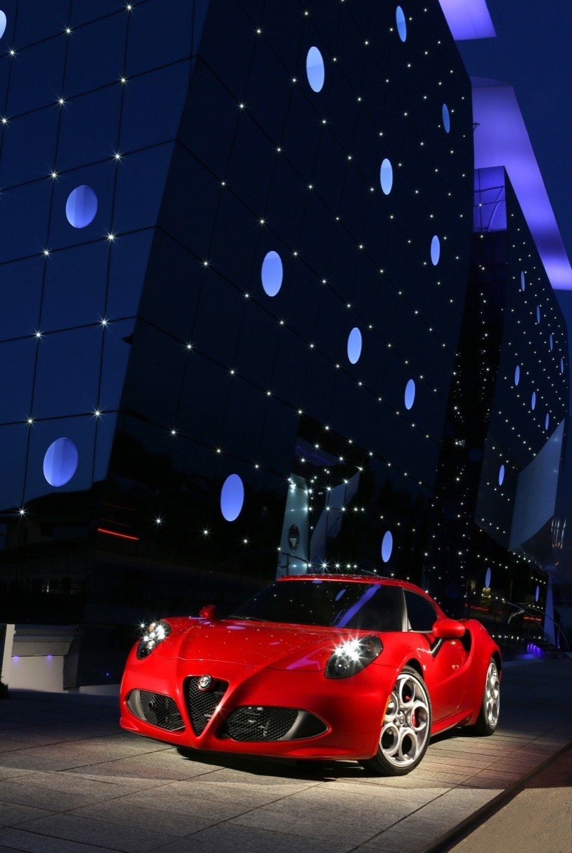 Prueba: Alfa Romeo 4C, un deportivo biplaza para disfrutar conduciendo