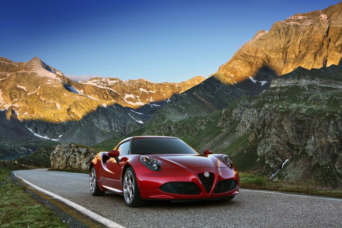 Prueba: Alfa Romeo 4C, un deportivo biplaza para disfrutar conduciendo