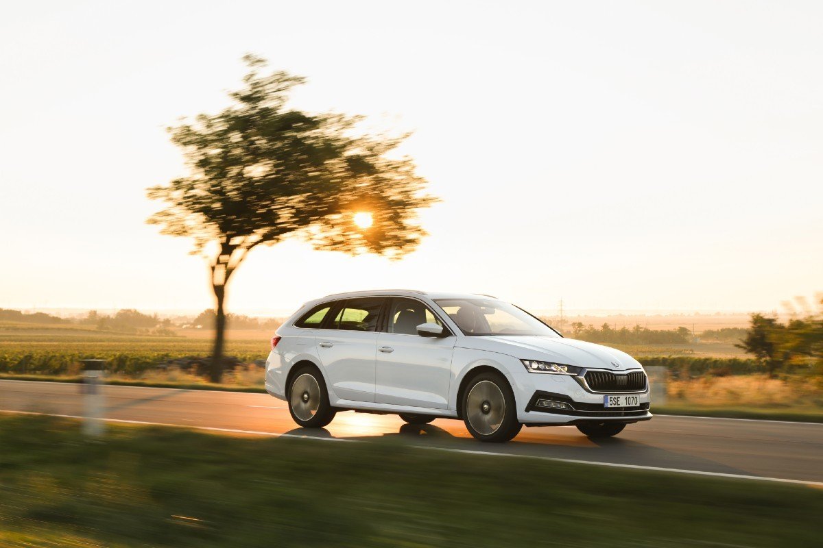 Prueba nuevo Skoda Octavia iV: híbrido enchufable con etiqueta Cero