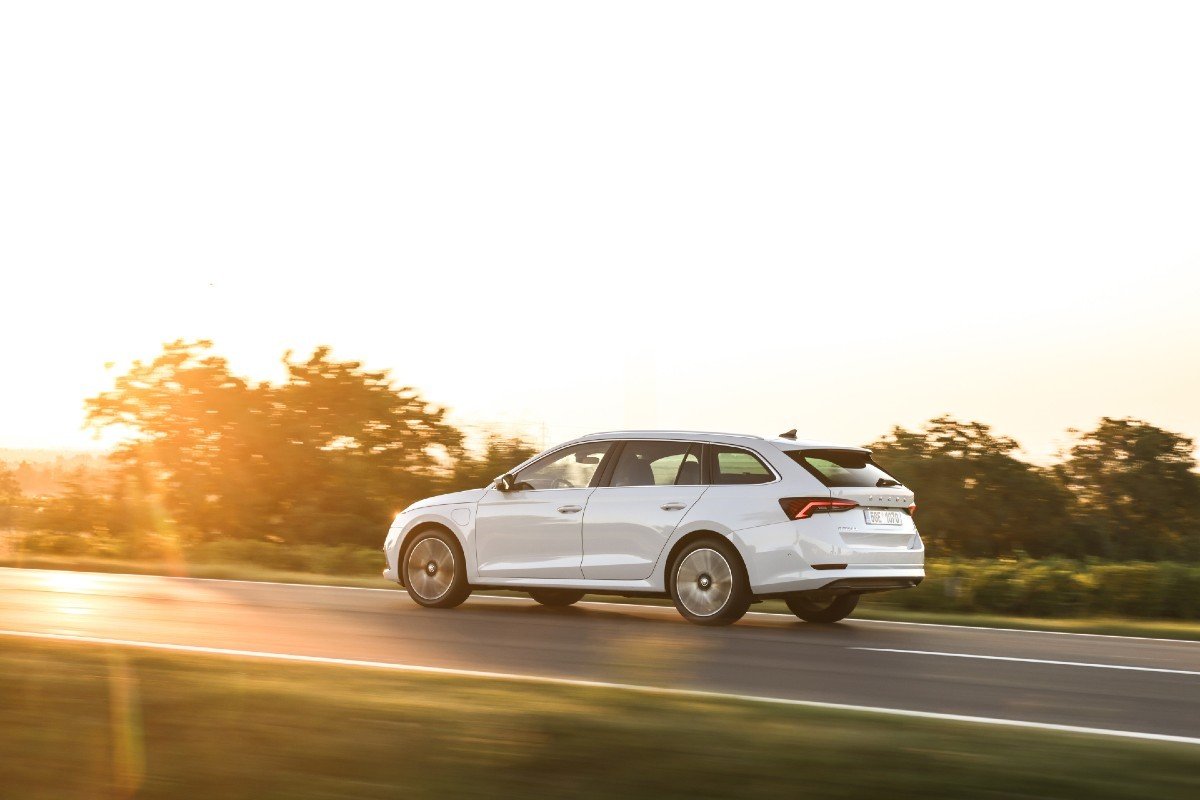 Prueba nuevo Skoda Octavia iV: híbrido enchufable con etiqueta Cero