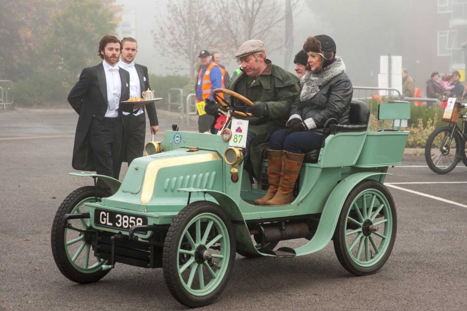 La London-Brighton 2016 honra a Benz y Daimler