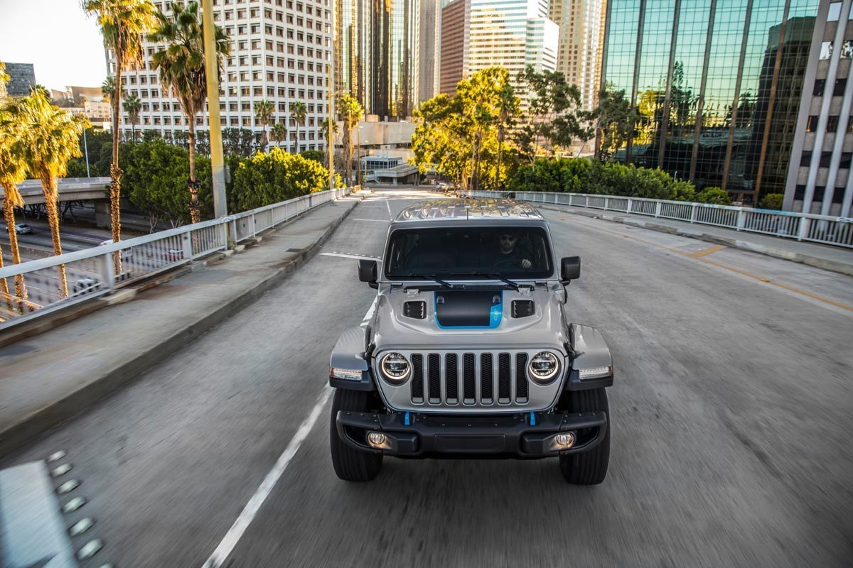 Nuevo Jeep Wrangler 4xe: motor, equipamientos y precios