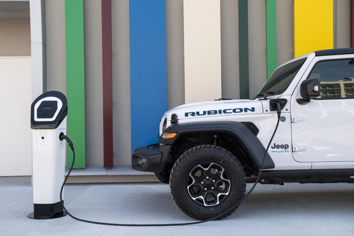 Nuevo Jeep Wrangler 4xe: motor, equipamientos y precios