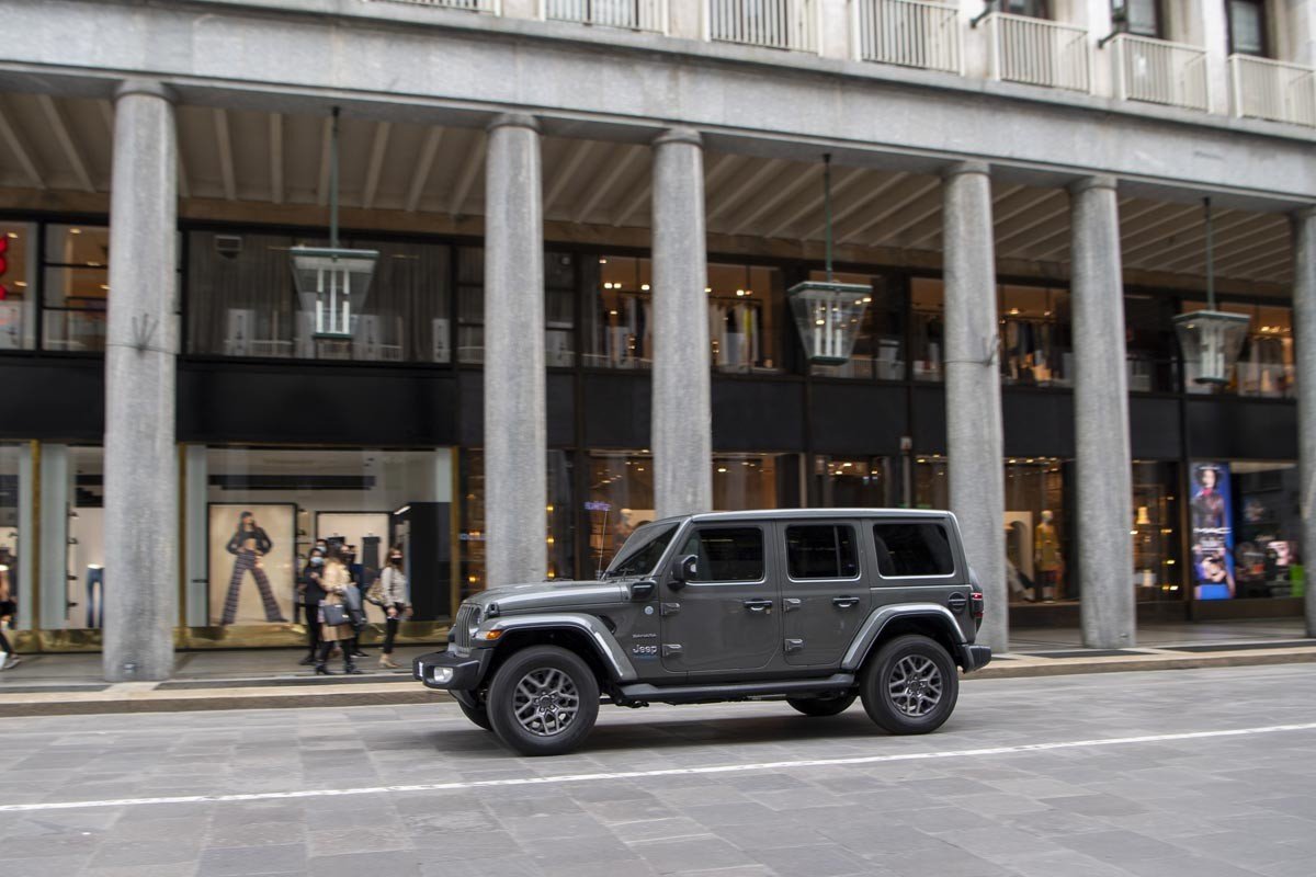 Nuevo Jeep Wrangler 4xe: motor, equipamientos y precios