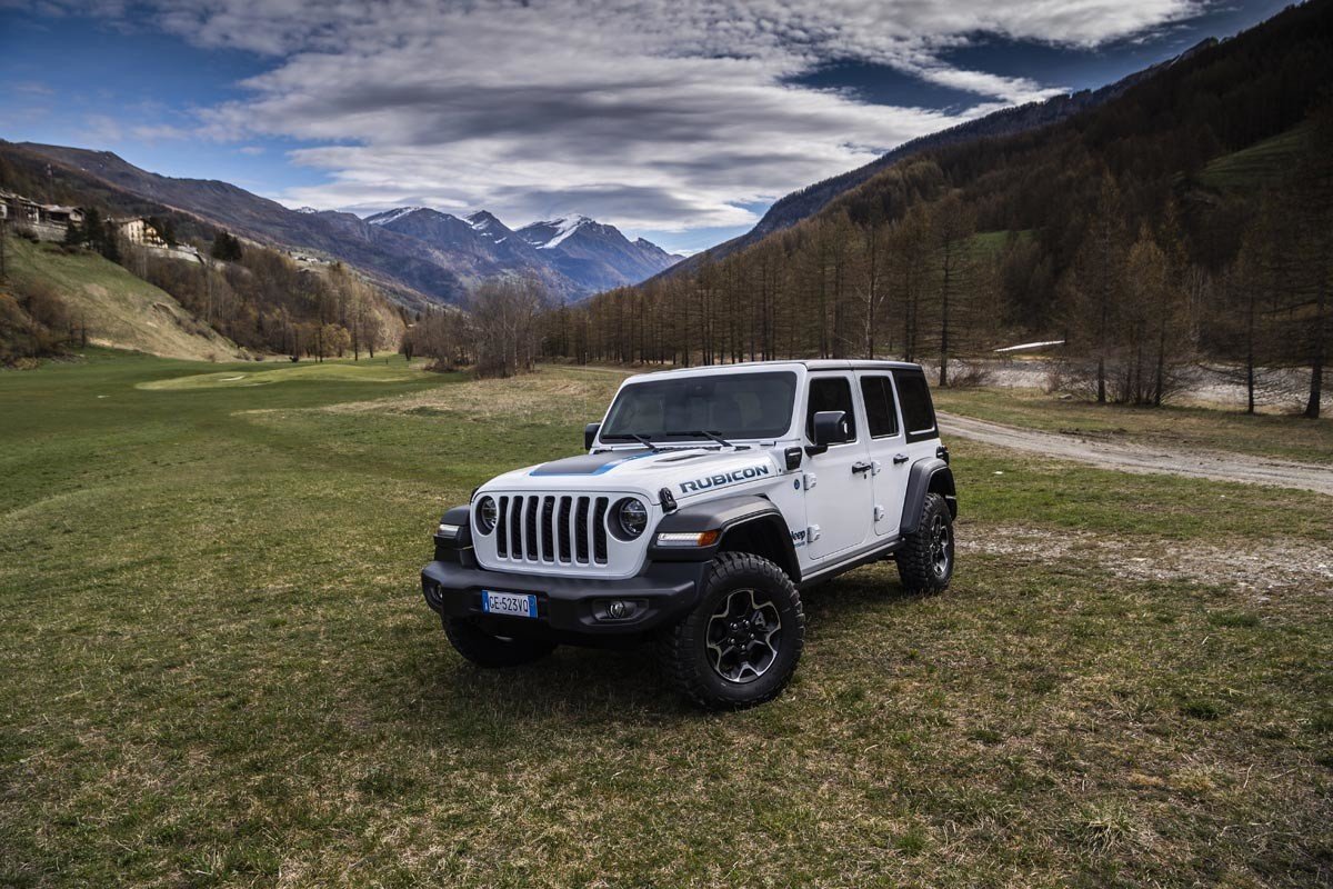 Nuevo Jeep Wrangler 4xe: motor, equipamientos y precios