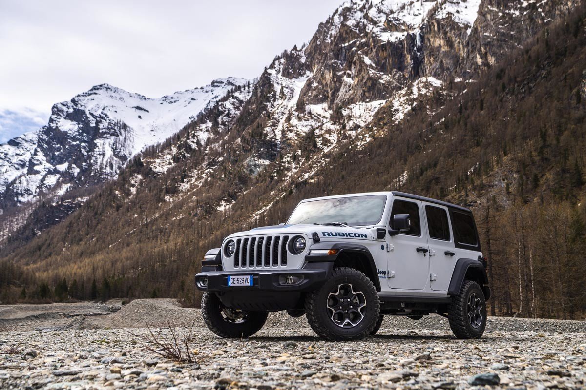 Nuevo Jeep Wrangler 4xe: motor, equipamientos y precios