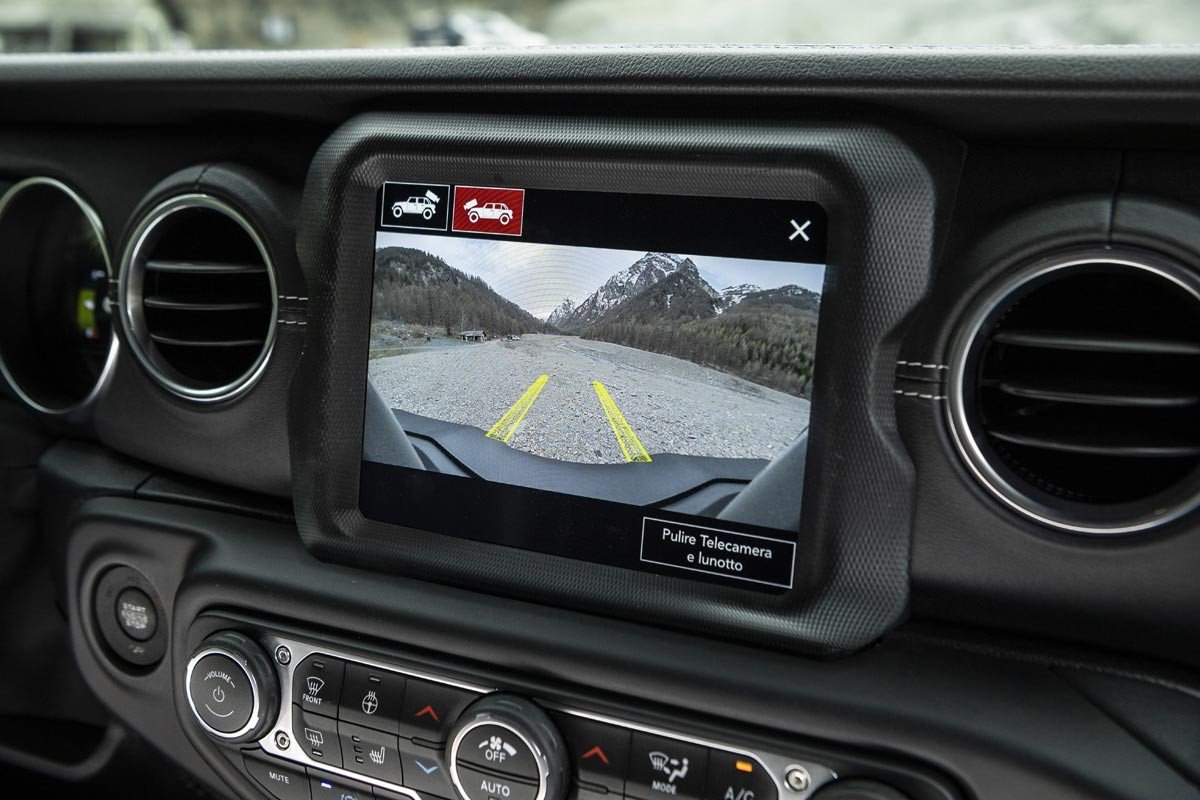 Nuevo Jeep Wrangler 4xe: motor, equipamientos y precios