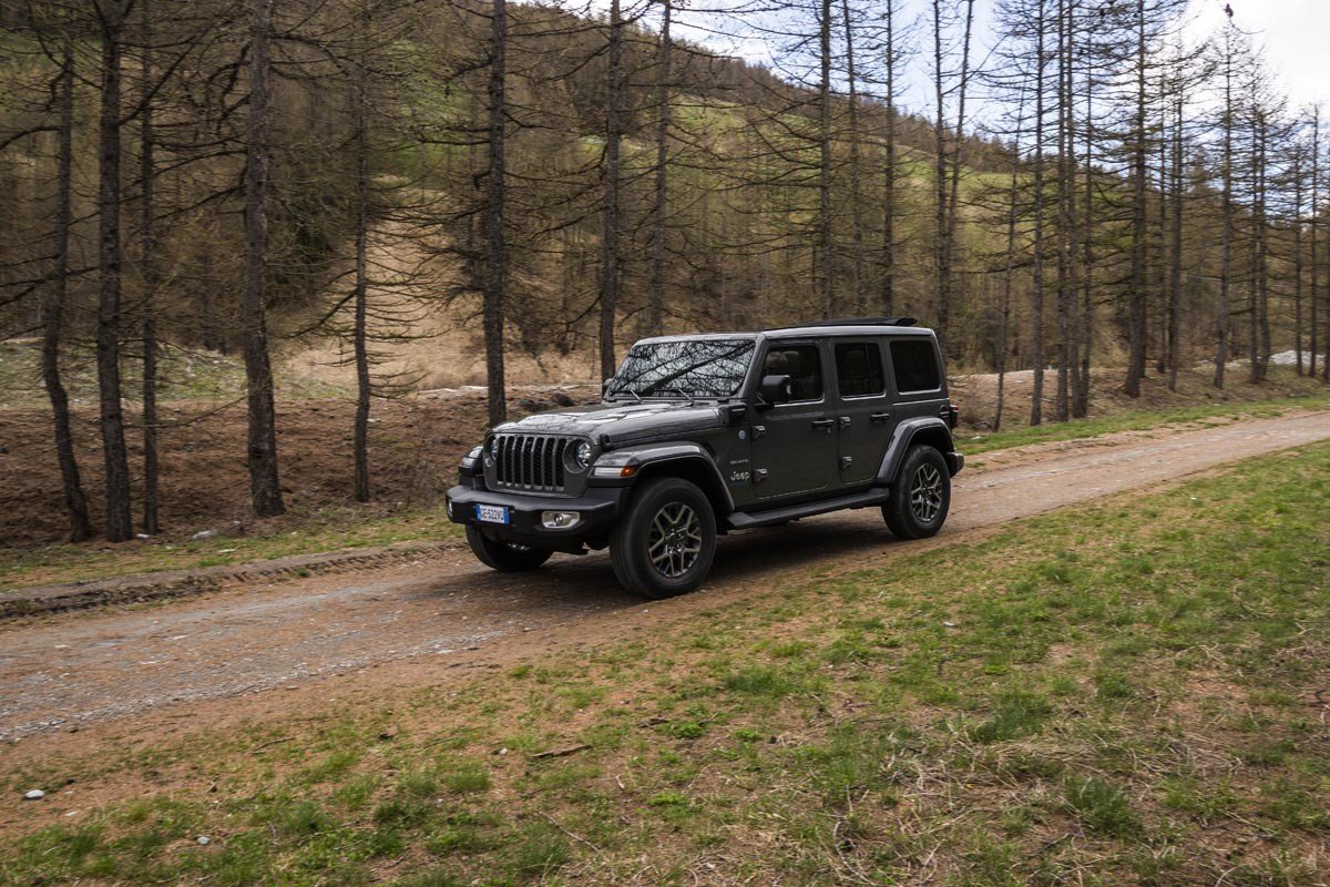 Nuevo Jeep Wrangler 4xe: motor, equipamientos y precios