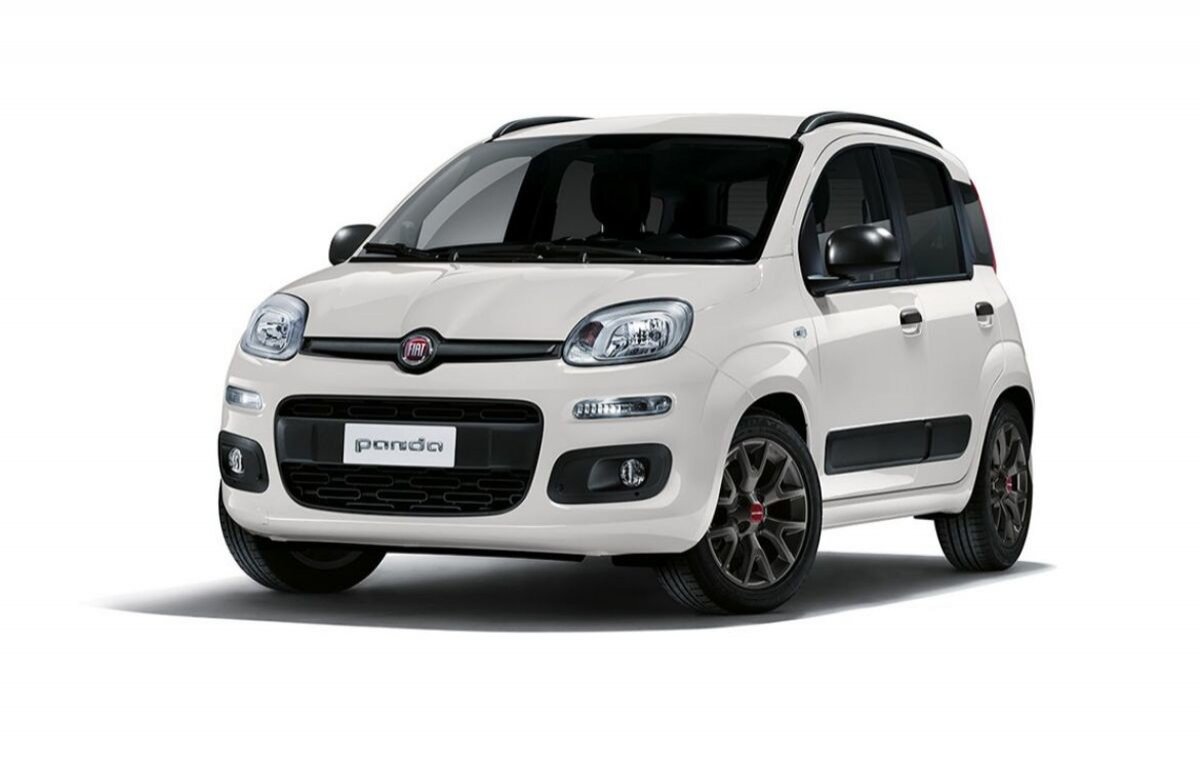 Dos coches ECO de menos de 15.000 euros: Dacia Sandero ECO-G y Fiat Panda Hybrid