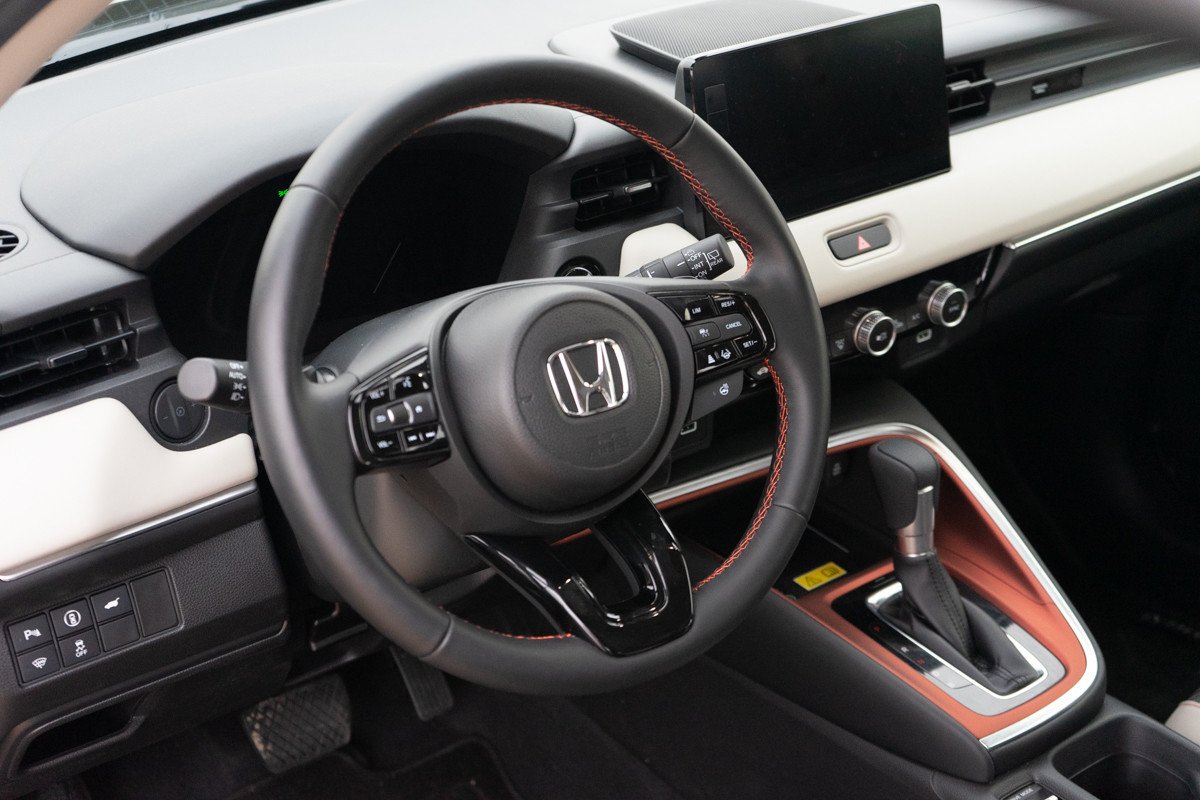Prueba Honda HR-V e:HEV, conducción, maletero y precio