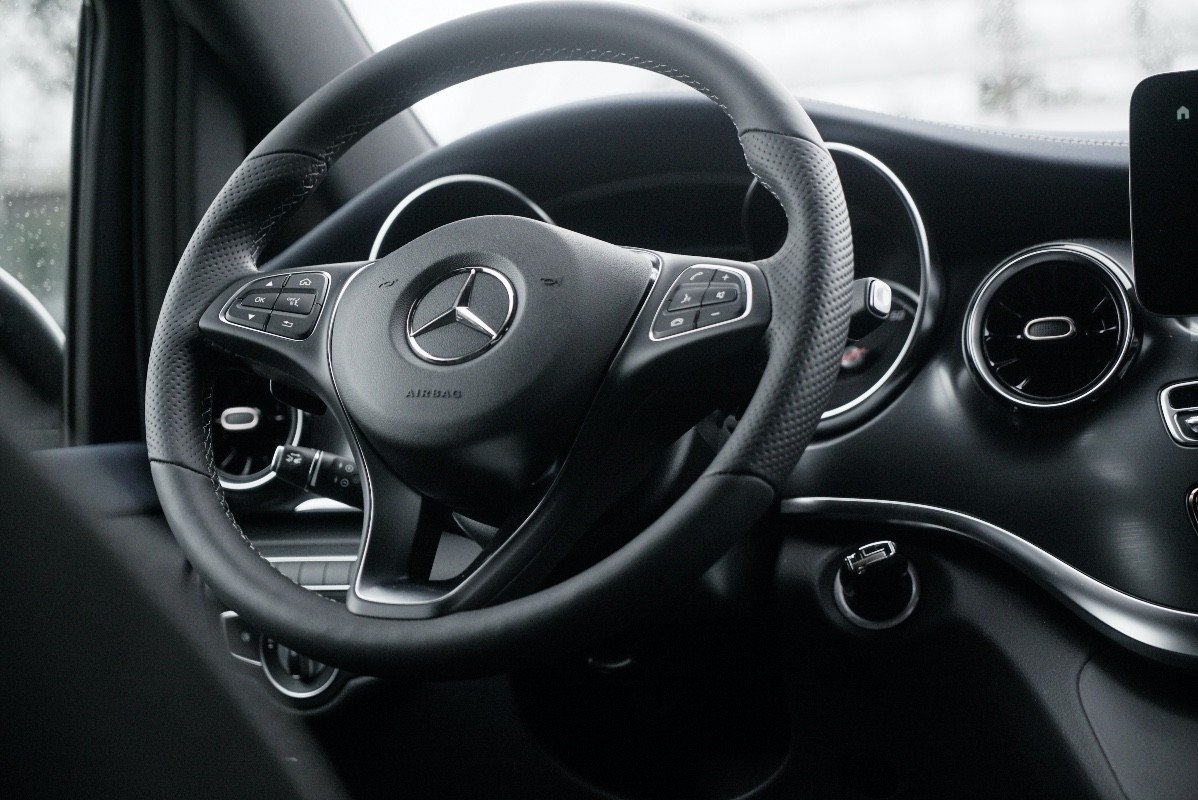 Prueba Mercedes EQV 300: el monovolumen 100% eléctrico fabricado en Vitoria