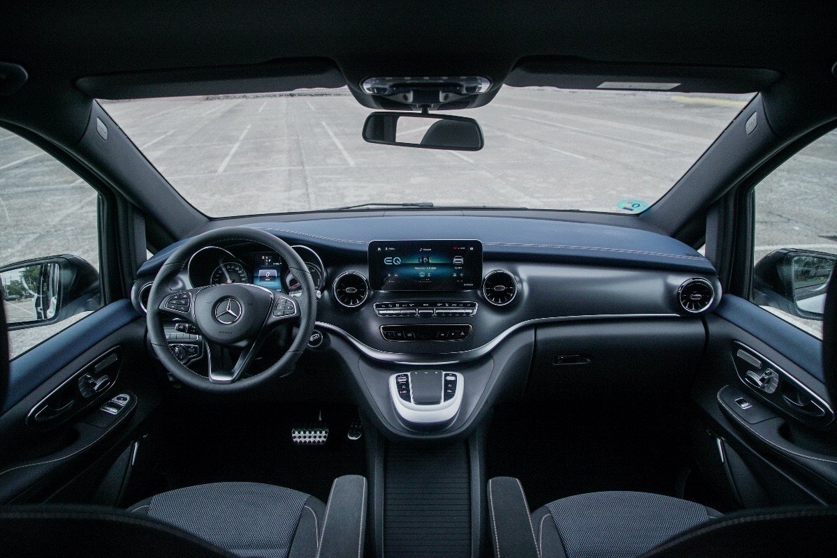 Prueba Mercedes EQV 300: el monovolumen 100% eléctrico fabricado en Vitoria