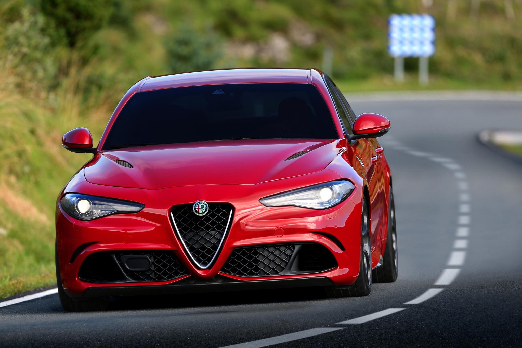 Nuevo Alfa Romeo Giulia Quadrifoglio, deportivo sin complejos