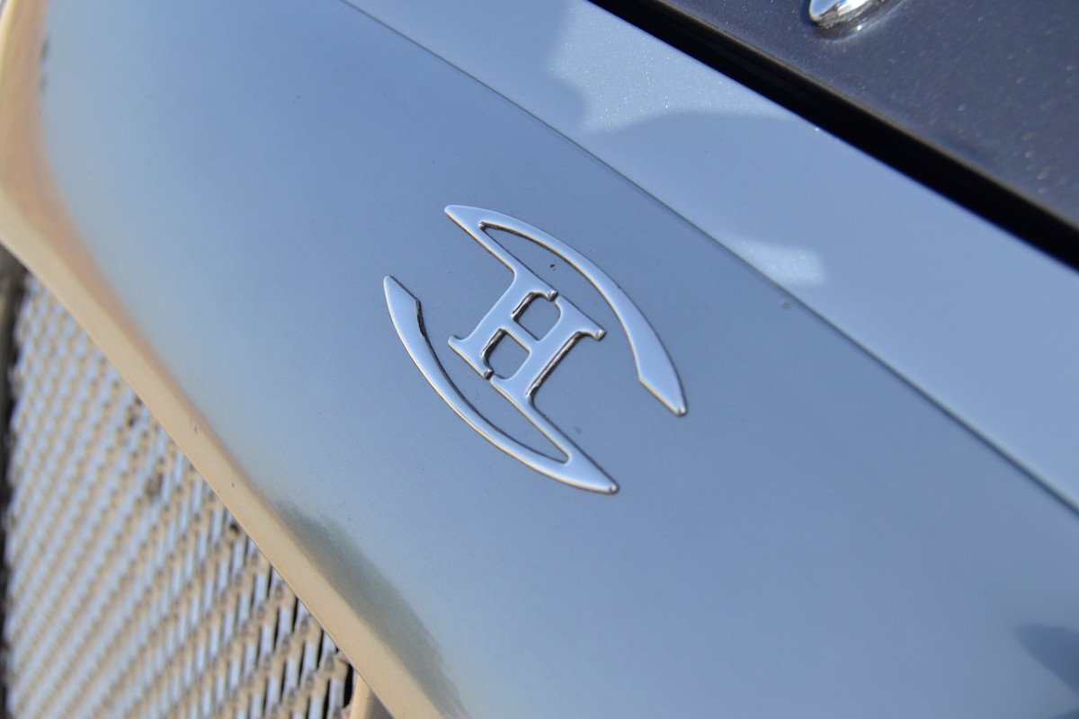 Prueba Hurtan Author: a los mandos de un coche artesanal