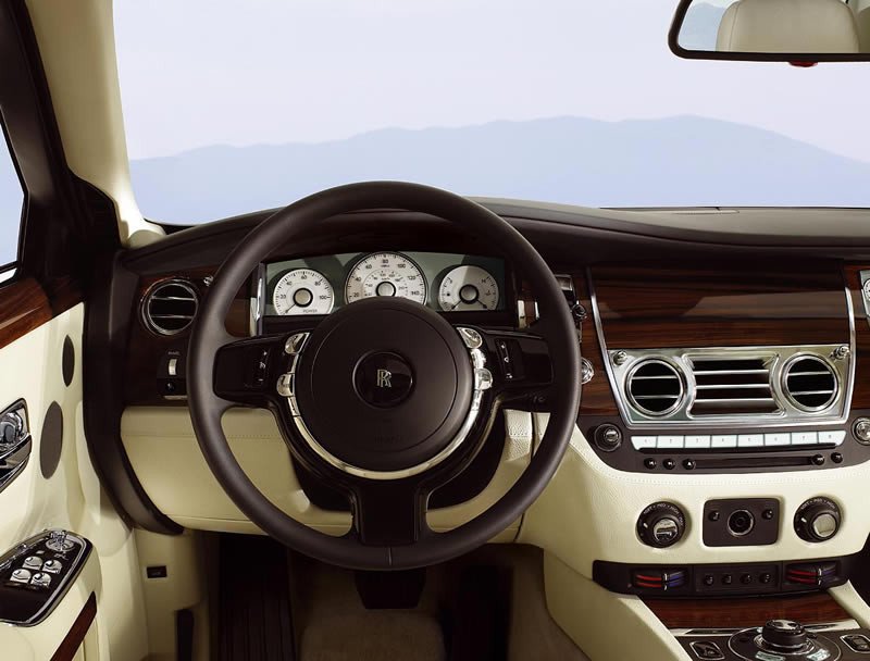 Rolls Royce Ghost, a la venta a finales de 2009