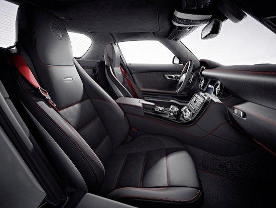 Mercedes SLS AMG GT, más potente y deportivo