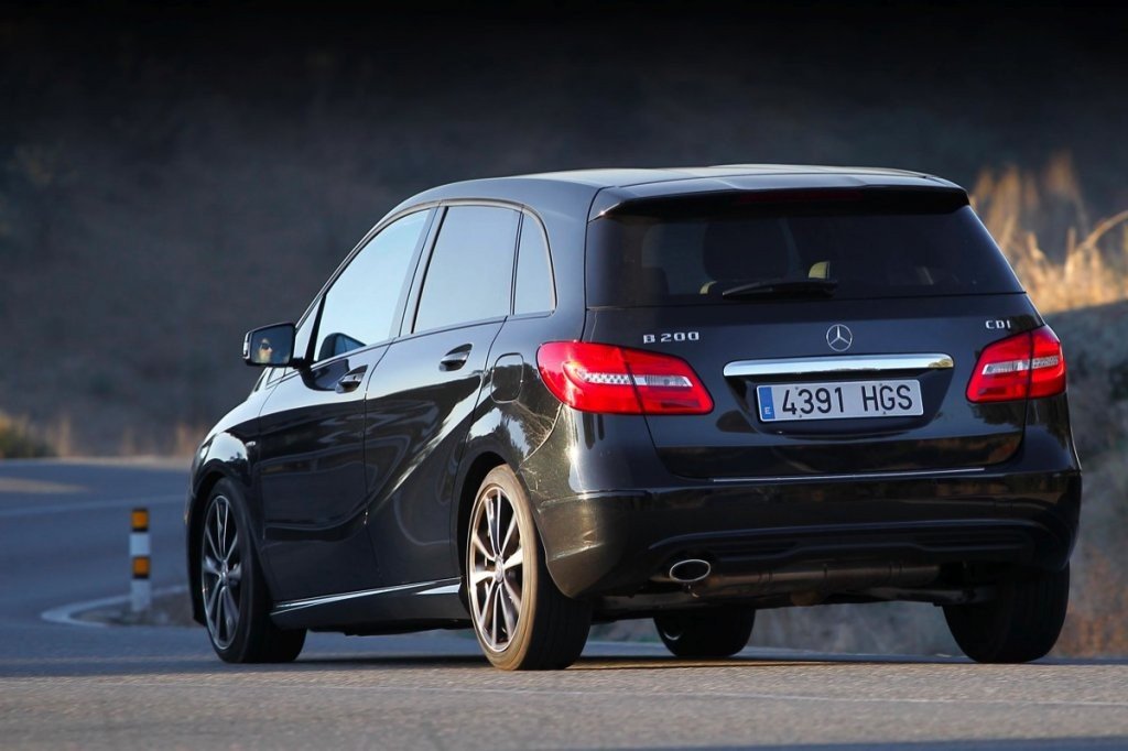 Prueba: Mercedes Clase B, monovolumen con aire deportivo