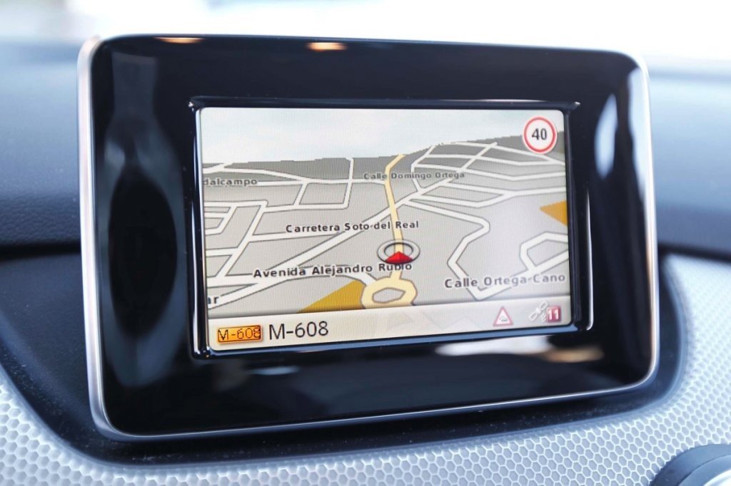 Prueba: Mercedes Clase B, monovolumen con aire deportivo