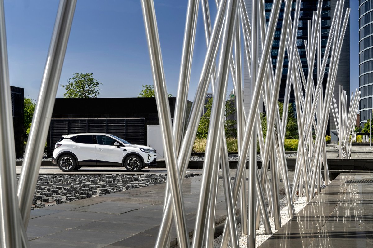 Nuevo Renault Captur 2024: todo lo que cambia del SUV francés fabricado en Valladolid