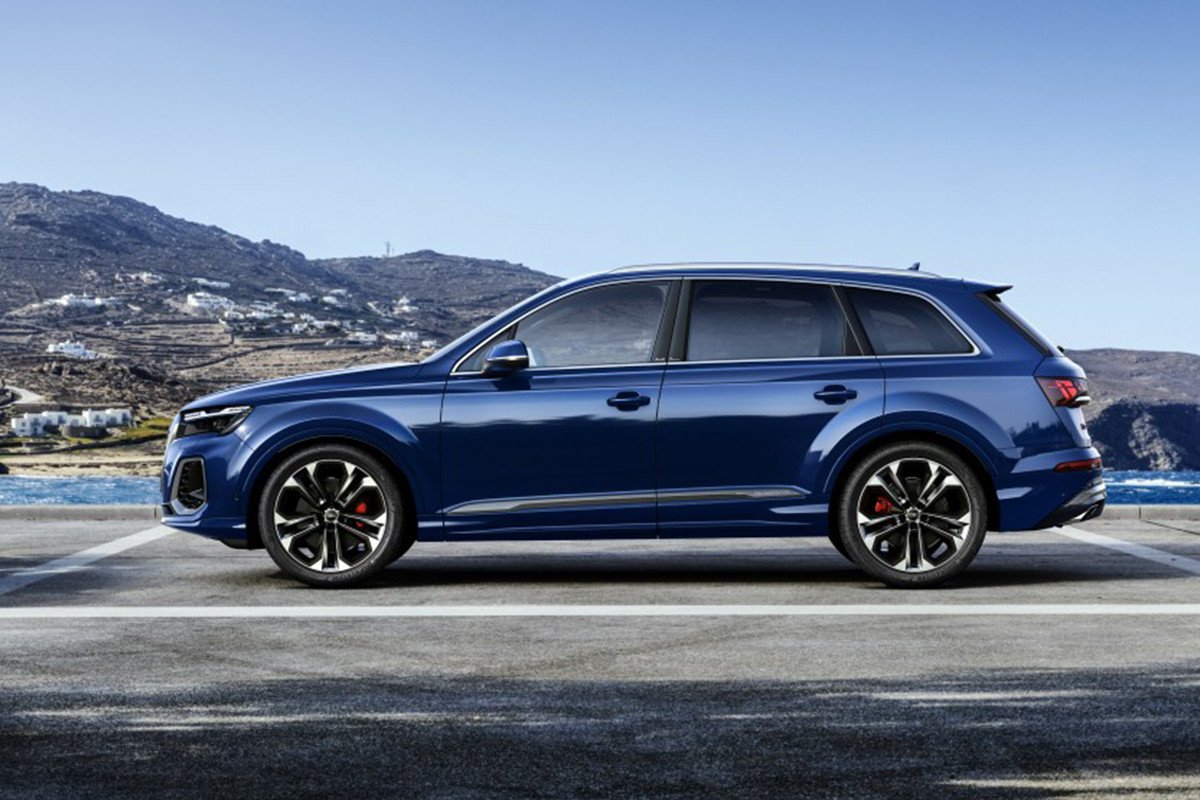 Audi Q7 2024 lateral