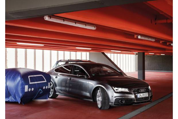 Audi desarrolla el sistema de aparcamiento automático