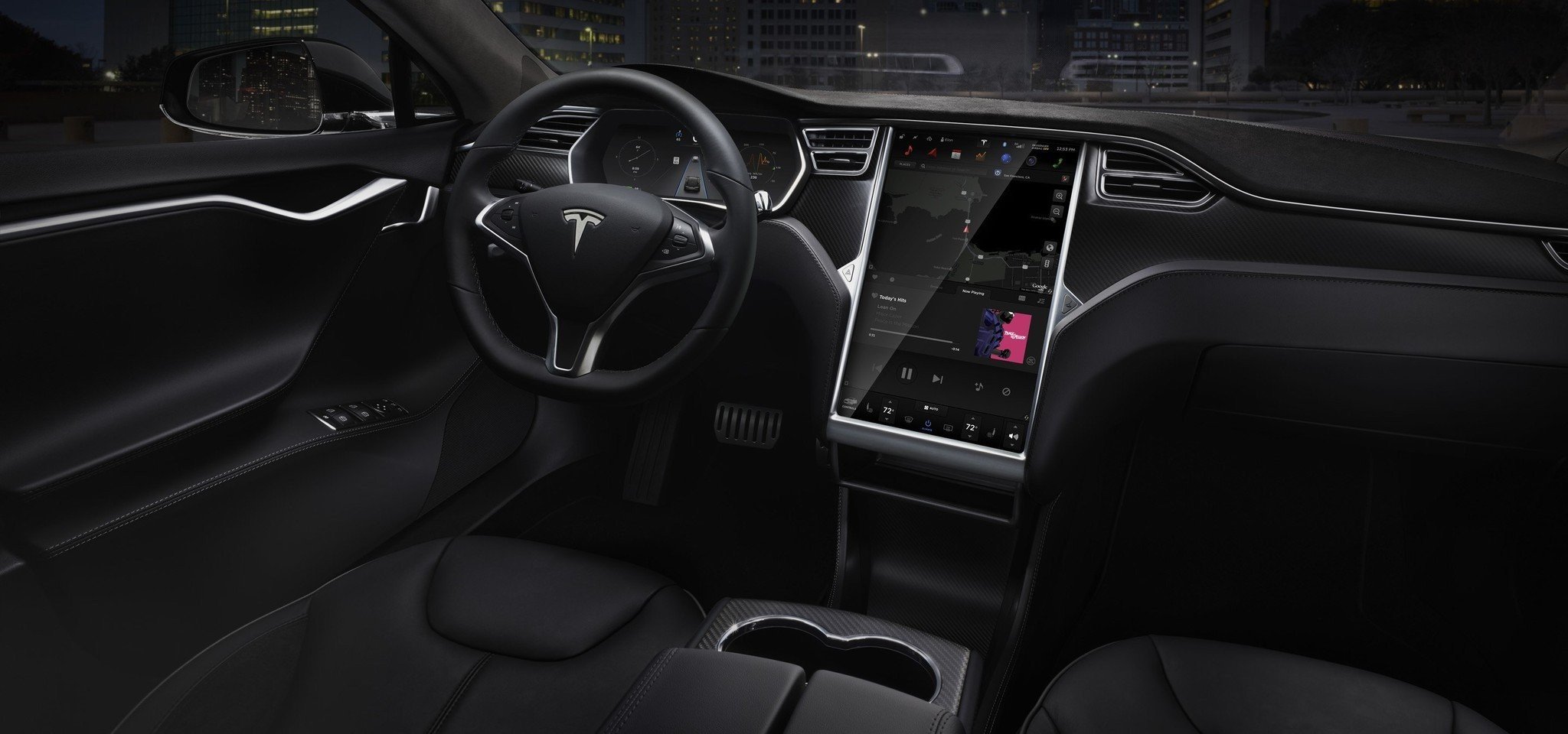 Todos los Tesla equiparán un hardware que permite la conducción autónoma