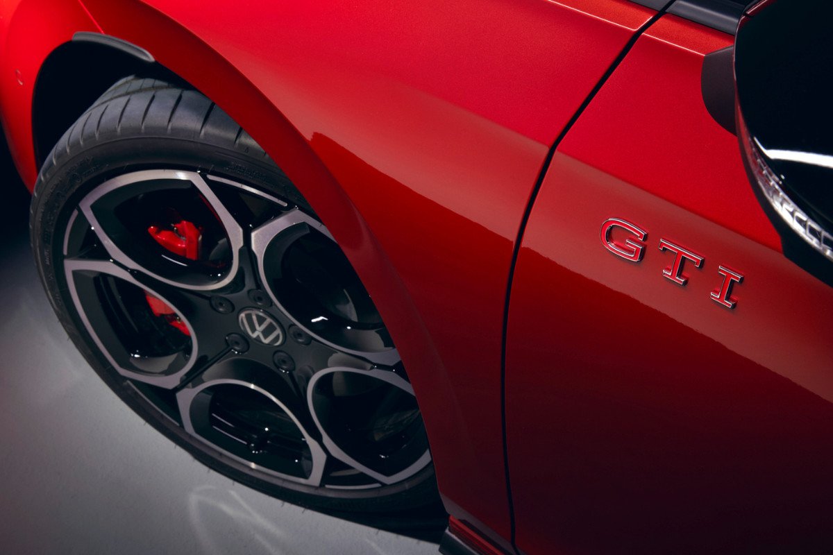 Volkswagen Golf GTI 2024