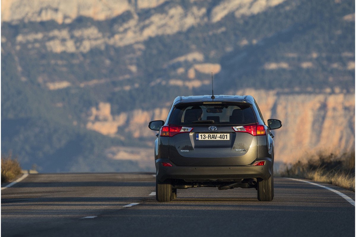 Toyota Rav4 2013, prueba y precios para España 
