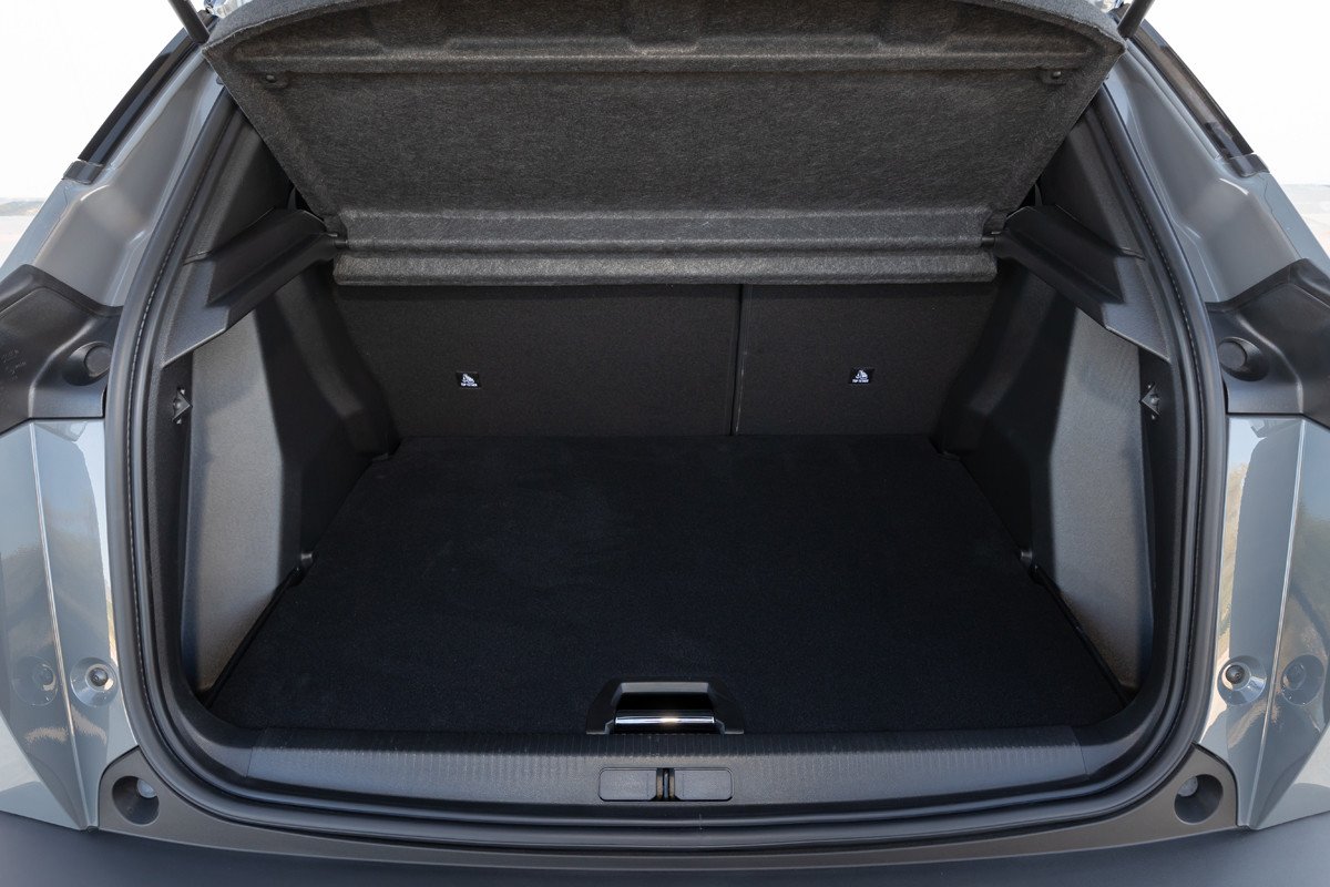 Prueba Peugeot e-2008