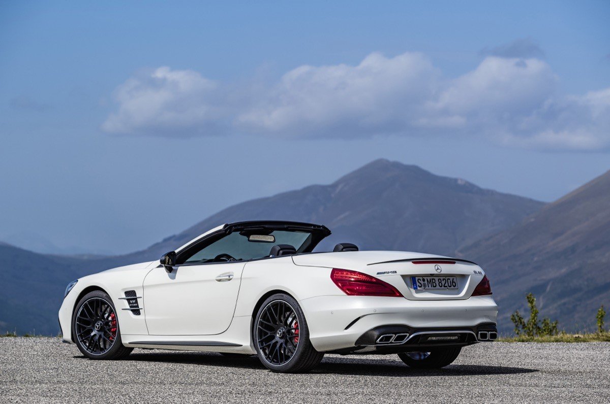 El Mercedes SL se renueva en 2016