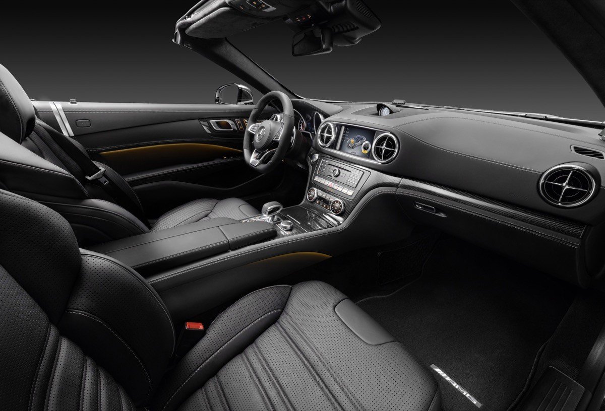 El Mercedes SL se renueva en 2016
