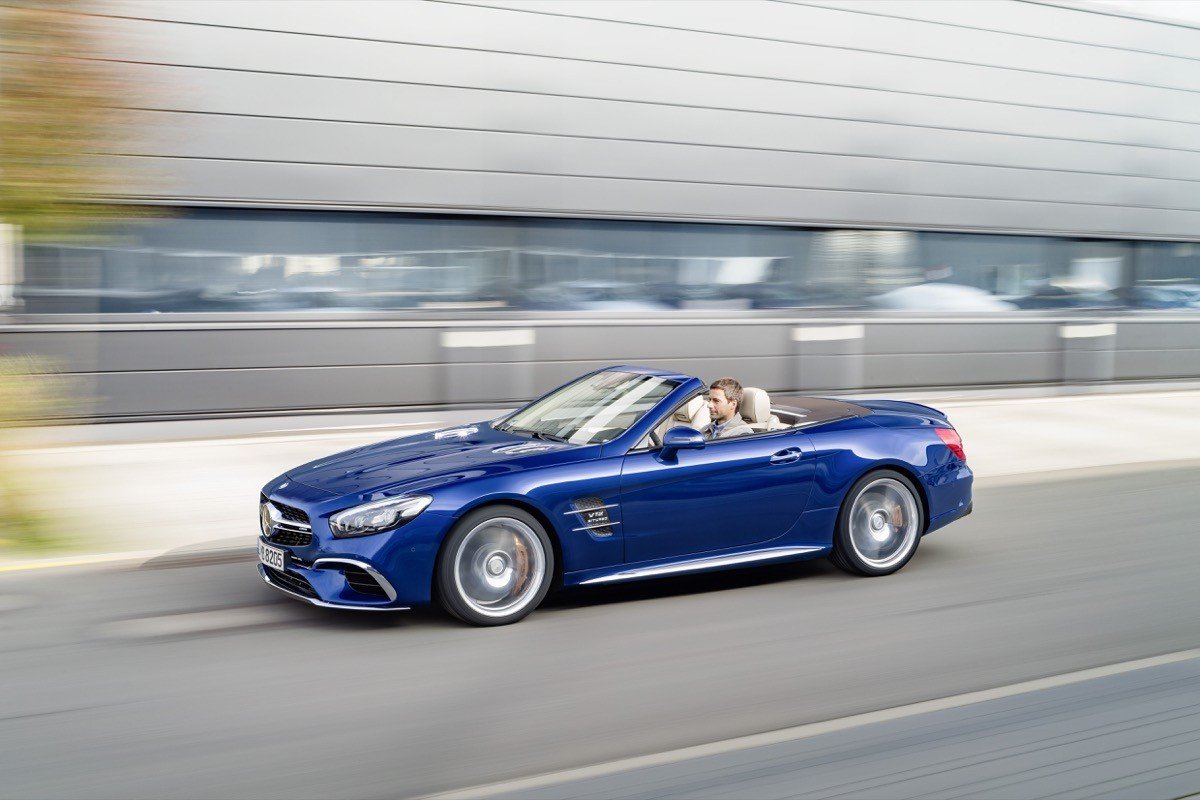 El Mercedes SL se renueva en 2016