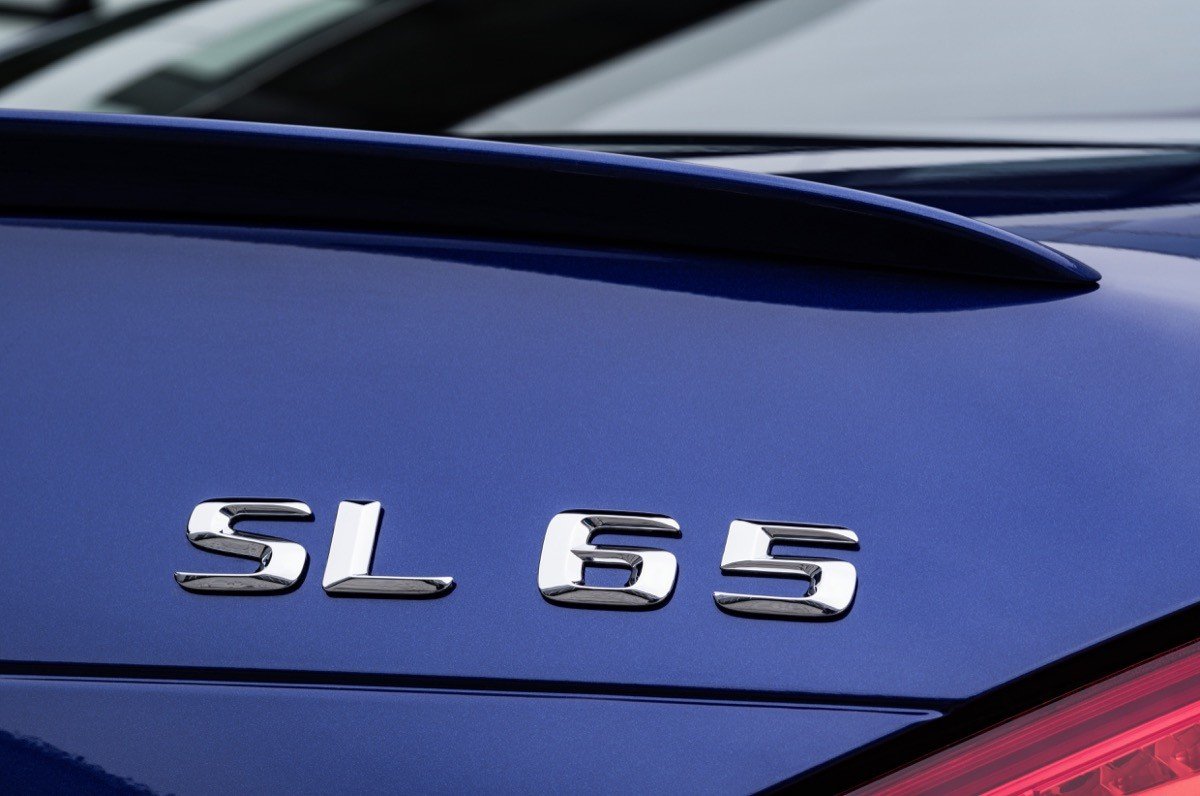 El Mercedes SL se renueva en 2016