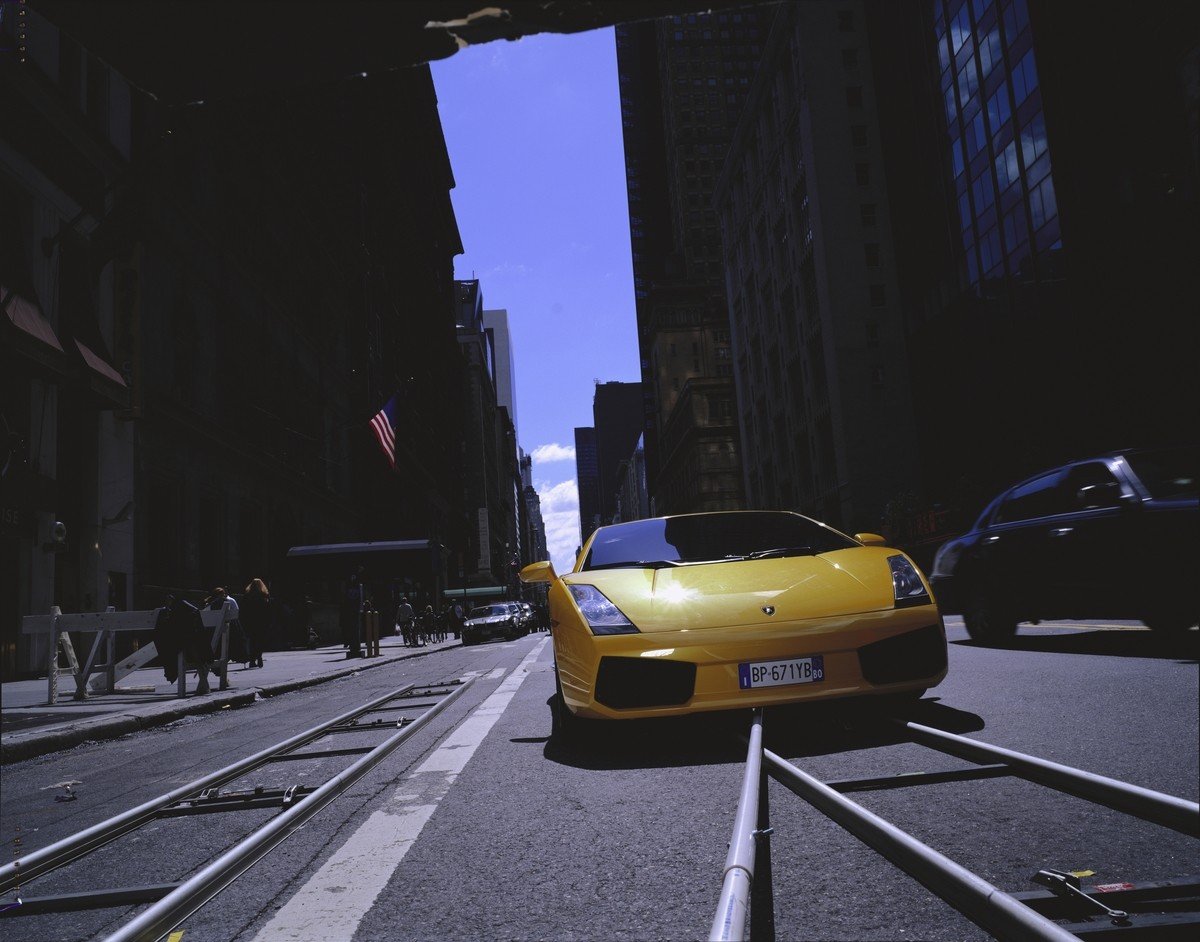 El primer Lamborghini de calle con motor V10 cumple 20 años 